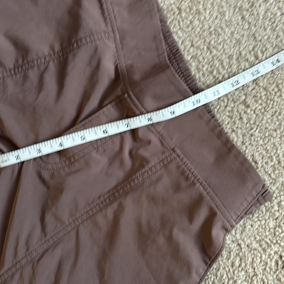 Athleta: Chelsea Utility Jogger size 2 - Picture 4 of 8